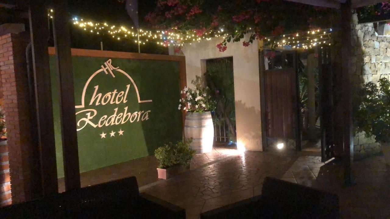 Hotel Redebora Torregrotta Exterior photo