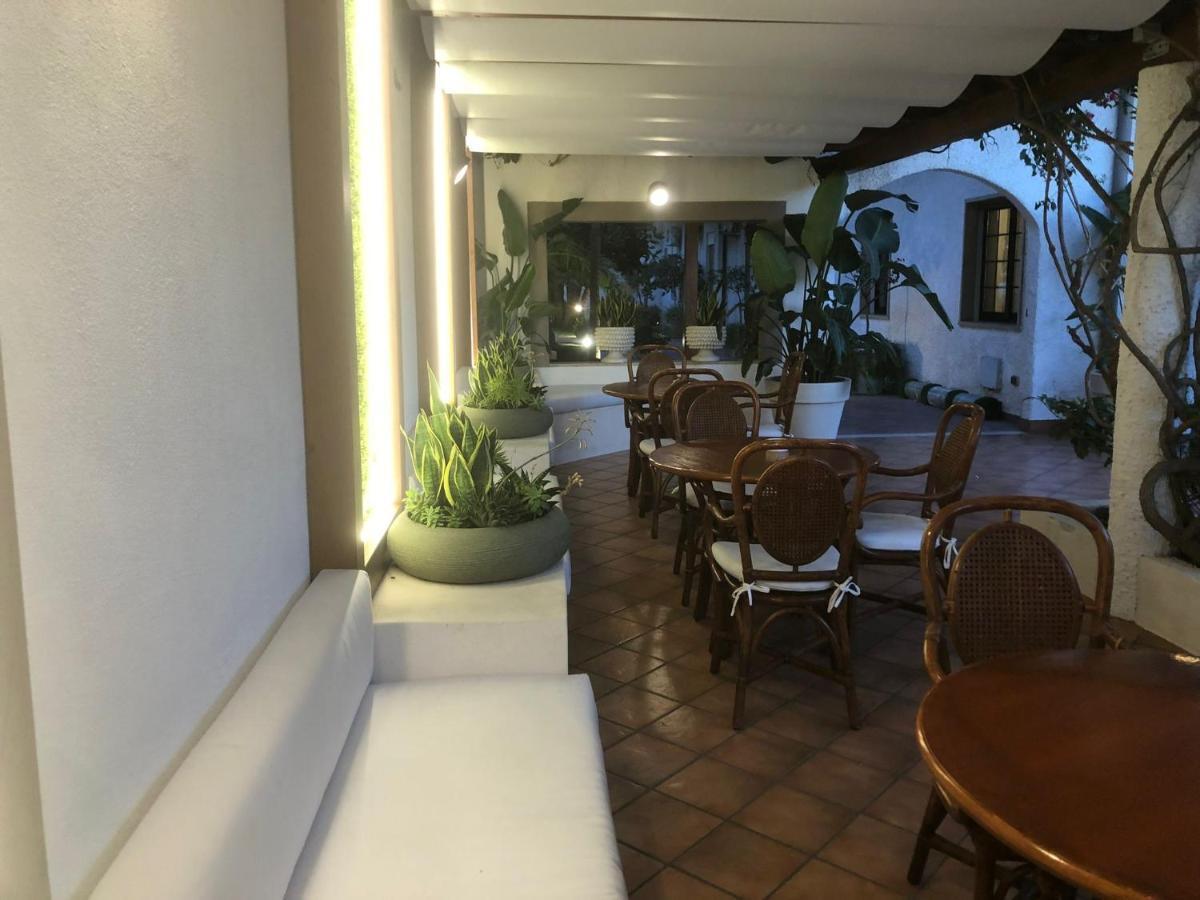 Hotel Redebora Torregrotta Exterior photo